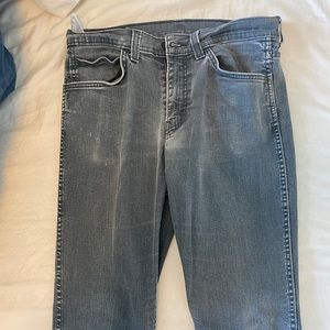 Levi’s Grey washed Jeans. 33x32 slim fit
